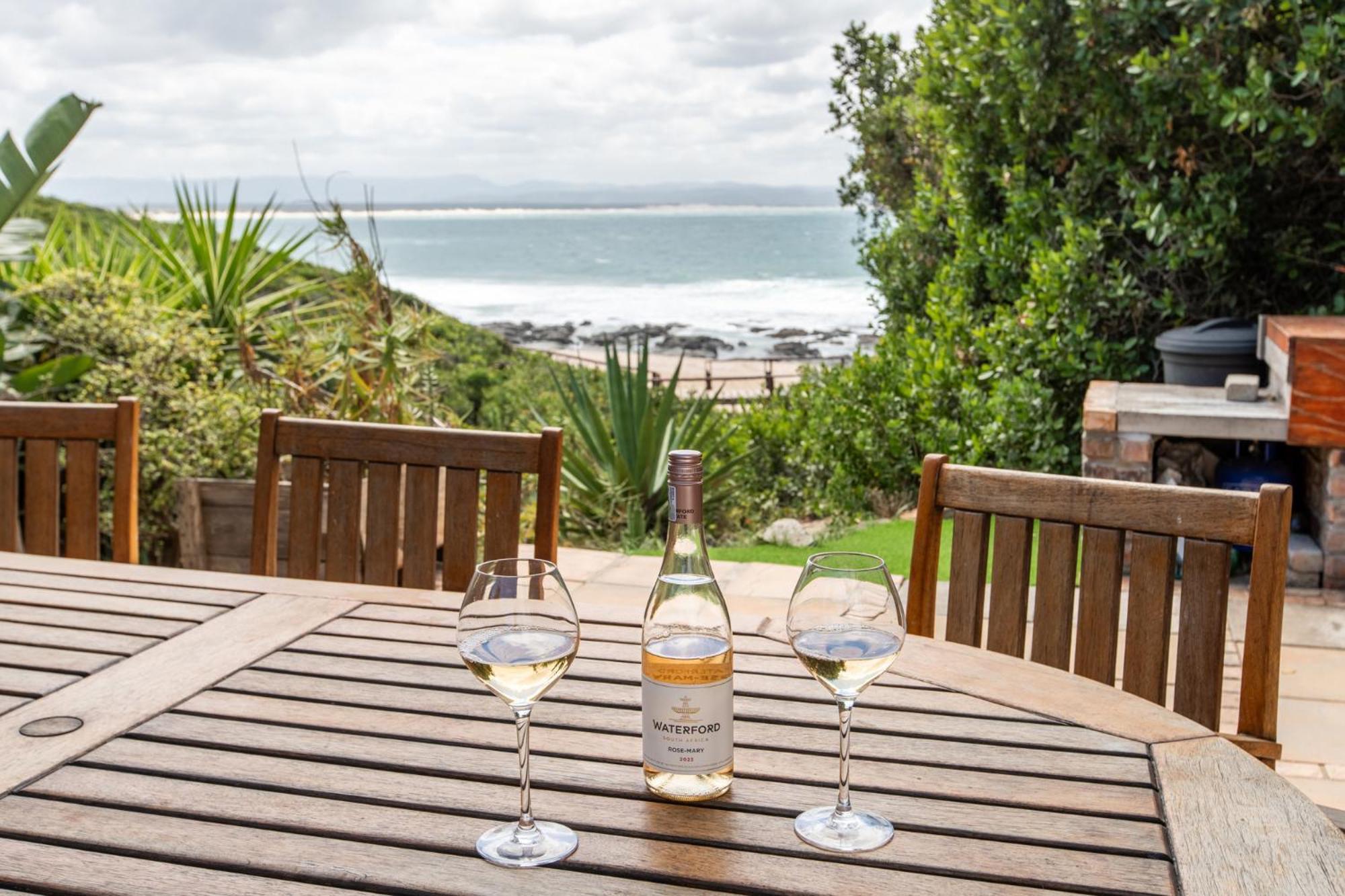 Atsupers Accommodation Jeffreys Bay Extérieur photo